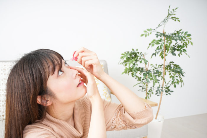 ārstēt sausas acis, pārvarēt sauso acu sauso acu ārstēšanu
