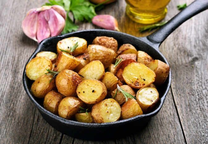 Sahur receptes ēdienkarte kartupeļiem