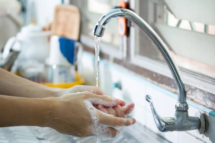antiseptisks roku mazgāšanas ziepes