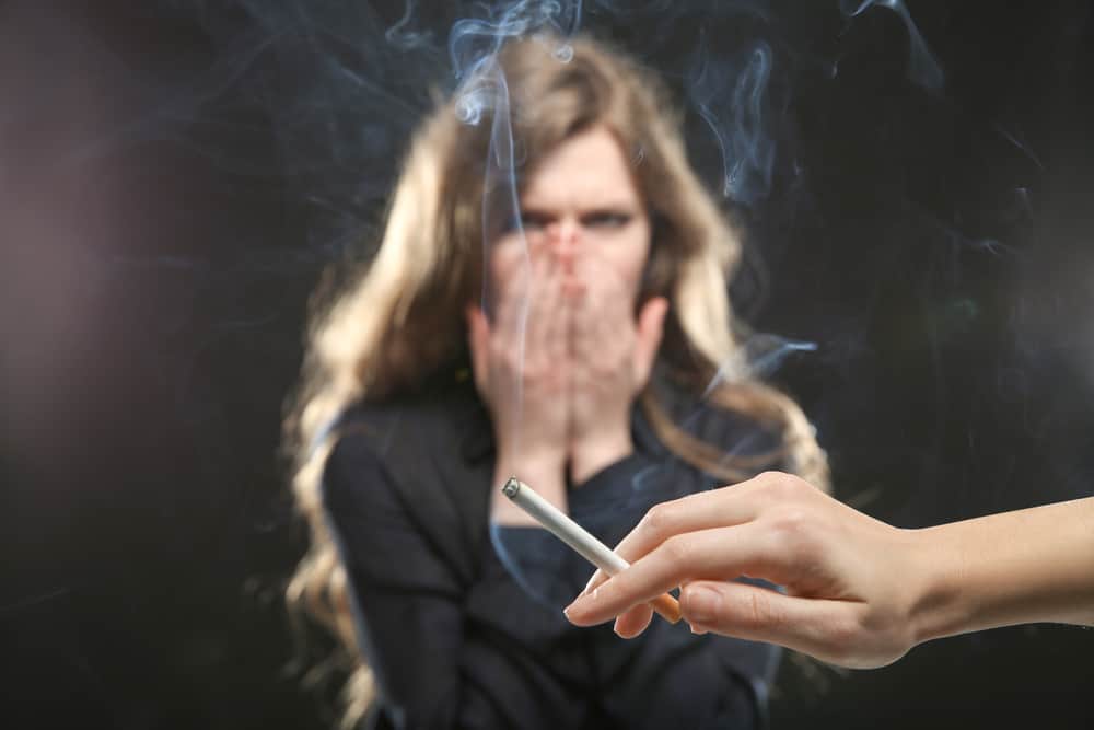 cigarešu dūmu risks pasīviem smēķētājiem
